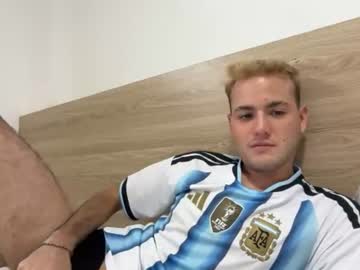 onlycassian naked man live cam