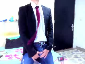 paulevans0204 naked men live cam show