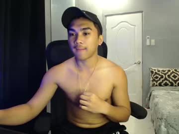 pinoyadriannexxx naked men live cam show