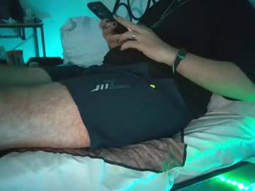 poppersfor420 naked men live cam show