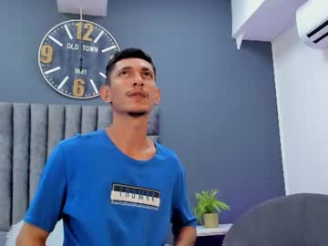 raf__koons naked men live cam show