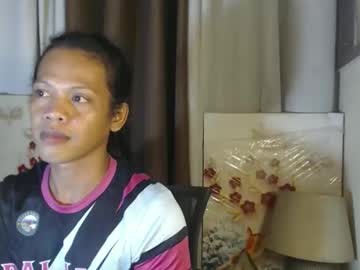 reyna_33mhalia naked men live cam show