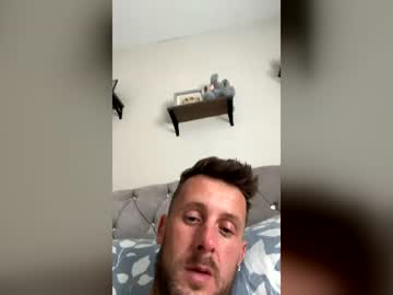 rjg_1992 naked man live cam
