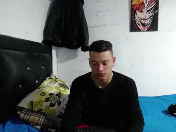 rowdy_rocket_ naked men live cam show