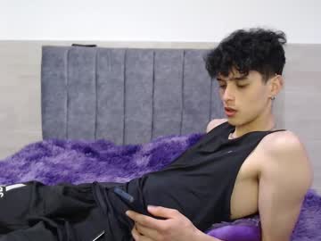 ruby__redd naked men live cam show