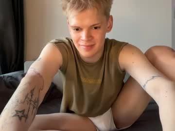 ryan_jeh naked men live cam show