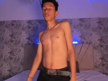saimon_444 naked men live cam show