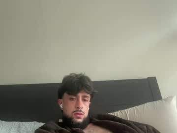 salmoner naked men live cam show
