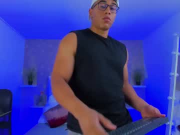 sam_rouge - Live Performer