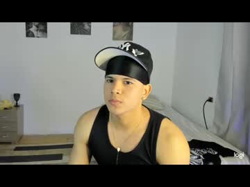 sant_wahlberg naked man live cam