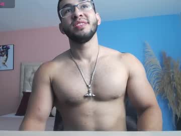Recommended: santi_camboy