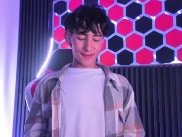 santyfoxxs naked man live cam