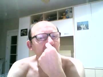 menchats / menchat: serrano49