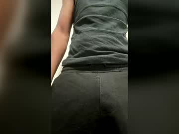 shy_up_northguy naked men live cam show
