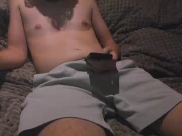 smokeyhazey naked man live cam