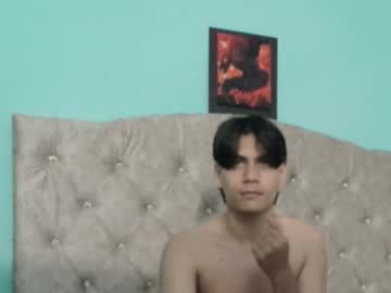 super_cute1 naked men live cam show