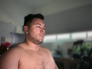 tac0eat naked men live cam show