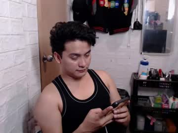menchats / menchat: tempting_jon