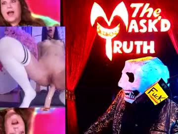 thecurvedcok naked men live cam show