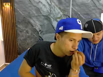 thiago_enzo naked men live cam show