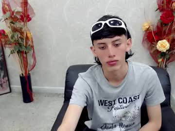 thiago_twink38 naked men live cam show