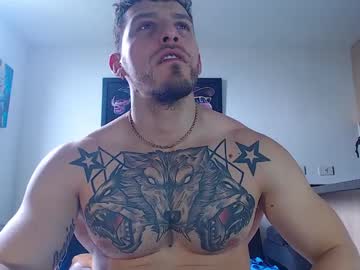 thomashoward31 naked men live cam show