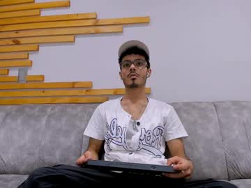 menchats / menchat: timothe_