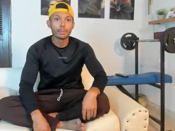 titobell10 naked men live cam show