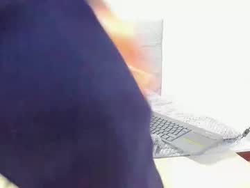 tommyhot7 naked man live cam