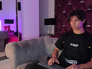 tonybenedetti naked men live cam show