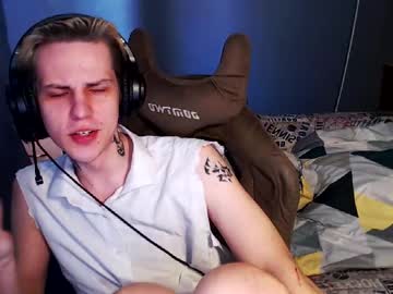 tosssska20 naked men live cam show