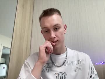 travis_gracile naked men live cam show