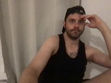 tweek351995 naked men live cam show