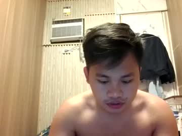 urasian_van naked men live cam show