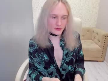 menchats / menchat: valentine_vamp