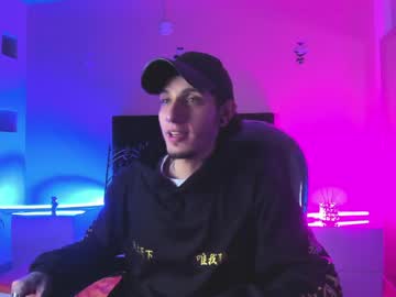vergil_noir naked man live cam