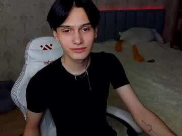 vilgelm_wow naked men live cam show
