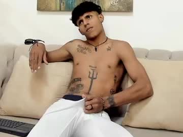 vispera_ naked men live cam show
