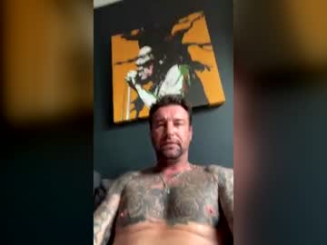 vonstyler naked men live cam show