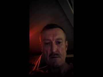 welshsultan2610 naked men live cam show