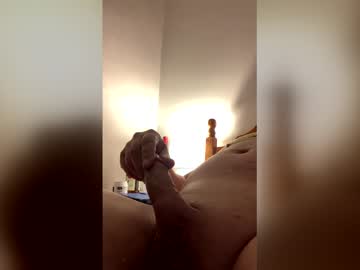 wilko1815 naked man live cam