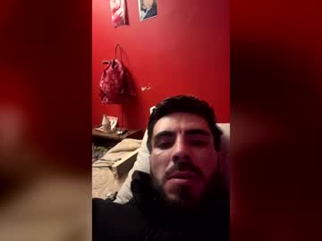 wolfskiing naked men live cam show
