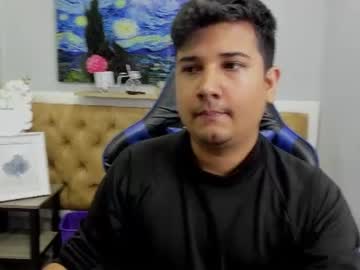 xlittleb0y naked men live cam show