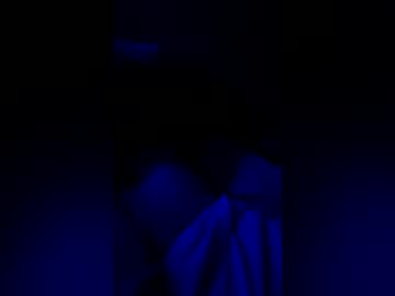 xonyx198 naked men live cam show