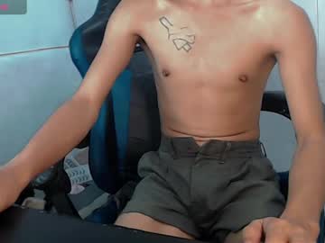 menchats / menchat: xxhotpetiteboyxx