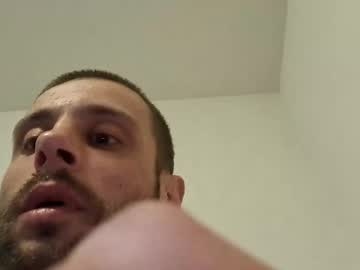 xxxmaczugaxxx naked men live cam show