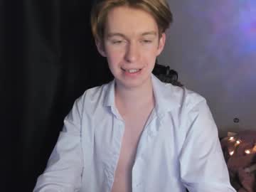 y0ursteve naked men live cam show