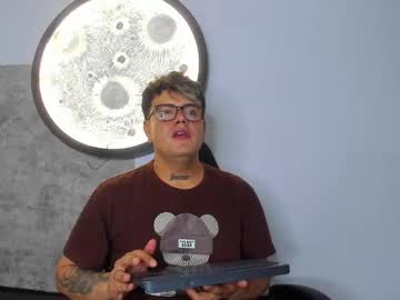 yordan_chubbyhot naked men live cam show