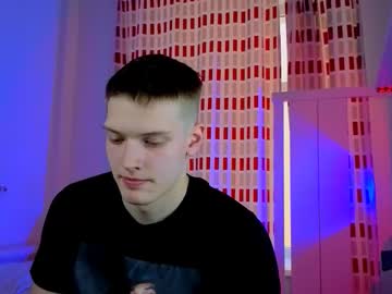 yrshela naked men live cam show