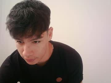 zeus_183 naked men live cam show